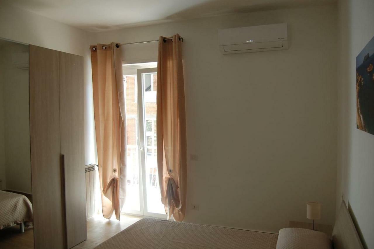 Apartamento La Casa Di Nina Minturno Exterior foto
