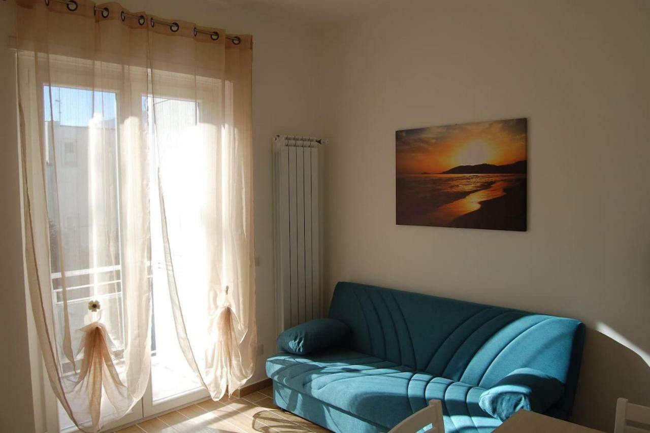 Apartamento La Casa Di Nina Minturno Exterior foto